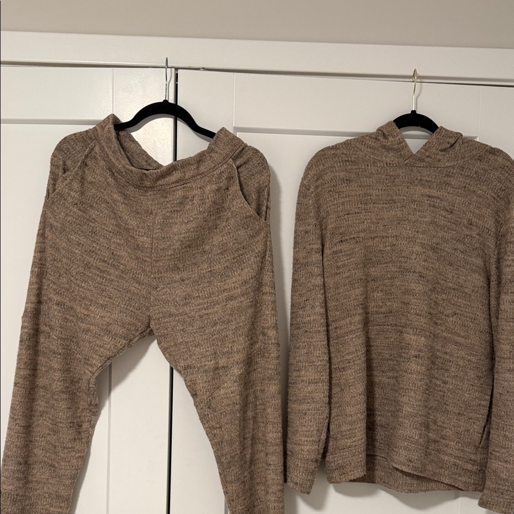 Mika Jaymes - Men's Soft Knit Melange Pullover Hoodie and Sweatpant Set: Medium